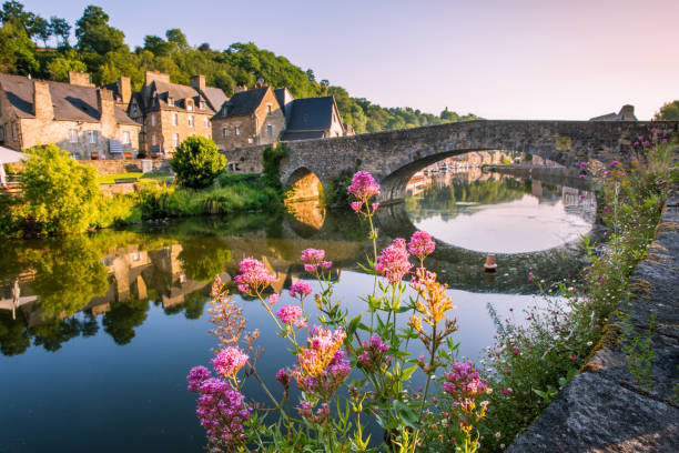 ancien pont sur la Rance à Dinan