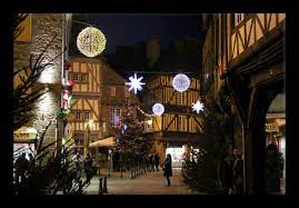 Phtos centre vile illuminé